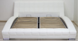 Интерьерная кровать Оливия, кожзам