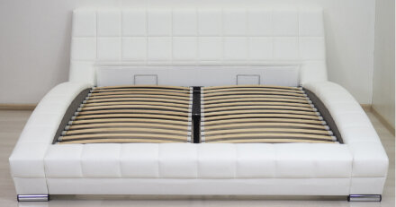 Интерьерная кровать Оливия, кожзам 