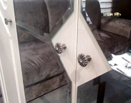 Шкаф 4-х дверный Азалия с зеркалом 