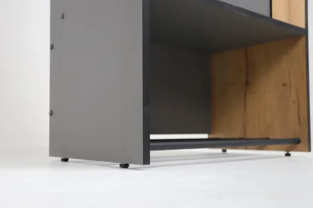 Шкаф 2-х створчатый с зеркалом Ольга-Лофт 