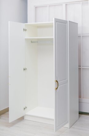 Шкаф 2-х дверный Милан, золото 