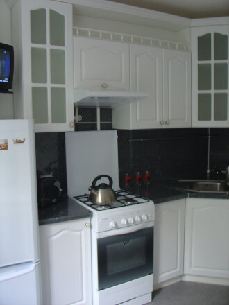 Кухня на заказ угловая Белая  