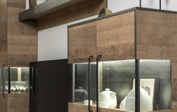 Комод-витрина с подсветкой Трувор