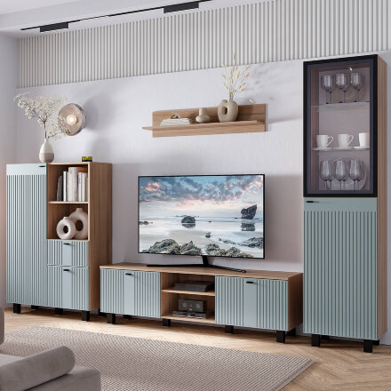 Пенал Олива, Шарли бриз 